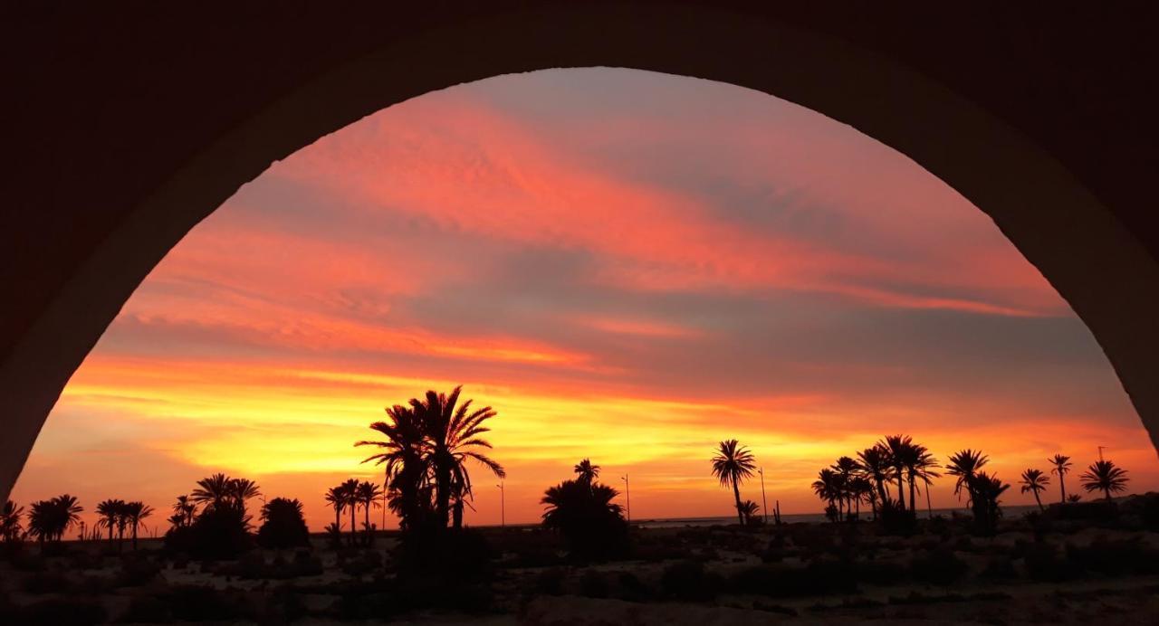 לינה וארוחת בוקר Mezrane Dar Chick Yahia Ile De Djerba מראה חיצוני תמונה