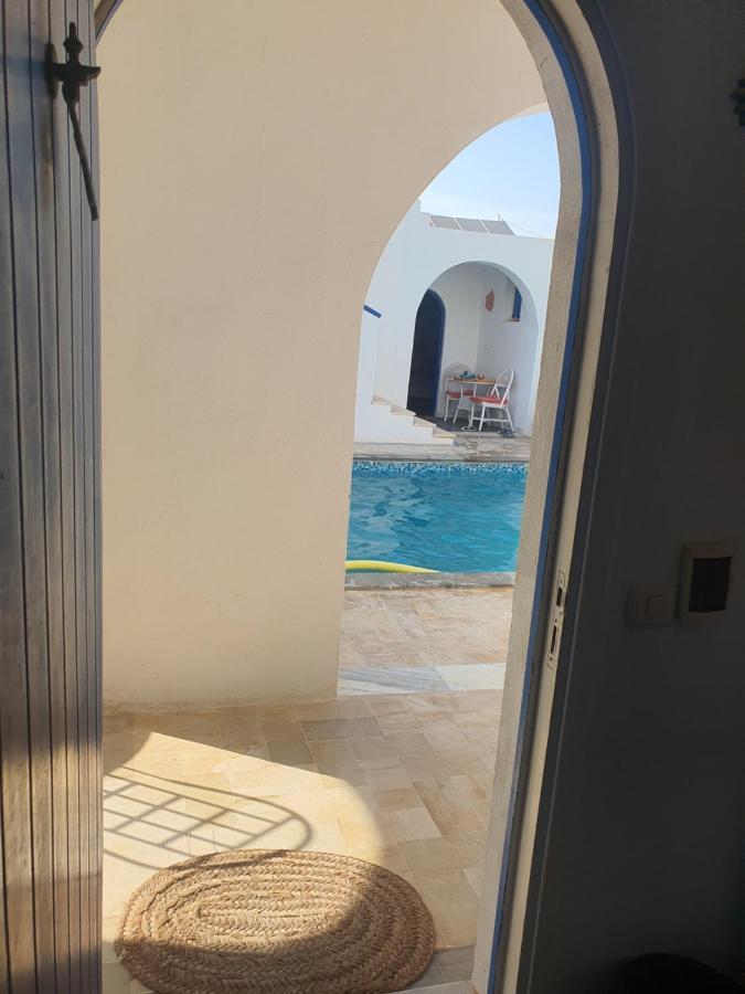 לינה וארוחת בוקר Mezrane Dar Chick Yahia Ile De Djerba מראה חיצוני תמונה