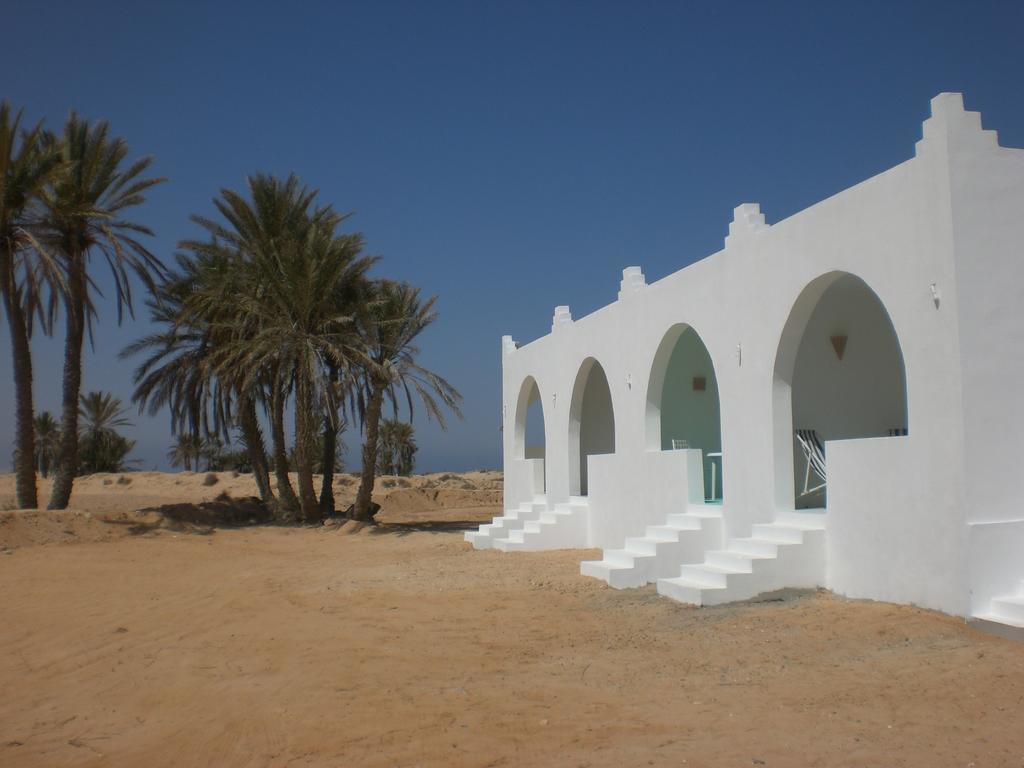 לינה וארוחת בוקר Mezrane Dar Chick Yahia Ile De Djerba מראה חיצוני תמונה