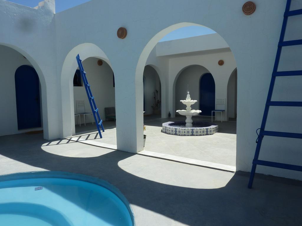 לינה וארוחת בוקר Mezrane Dar Chick Yahia Ile De Djerba מראה חיצוני תמונה