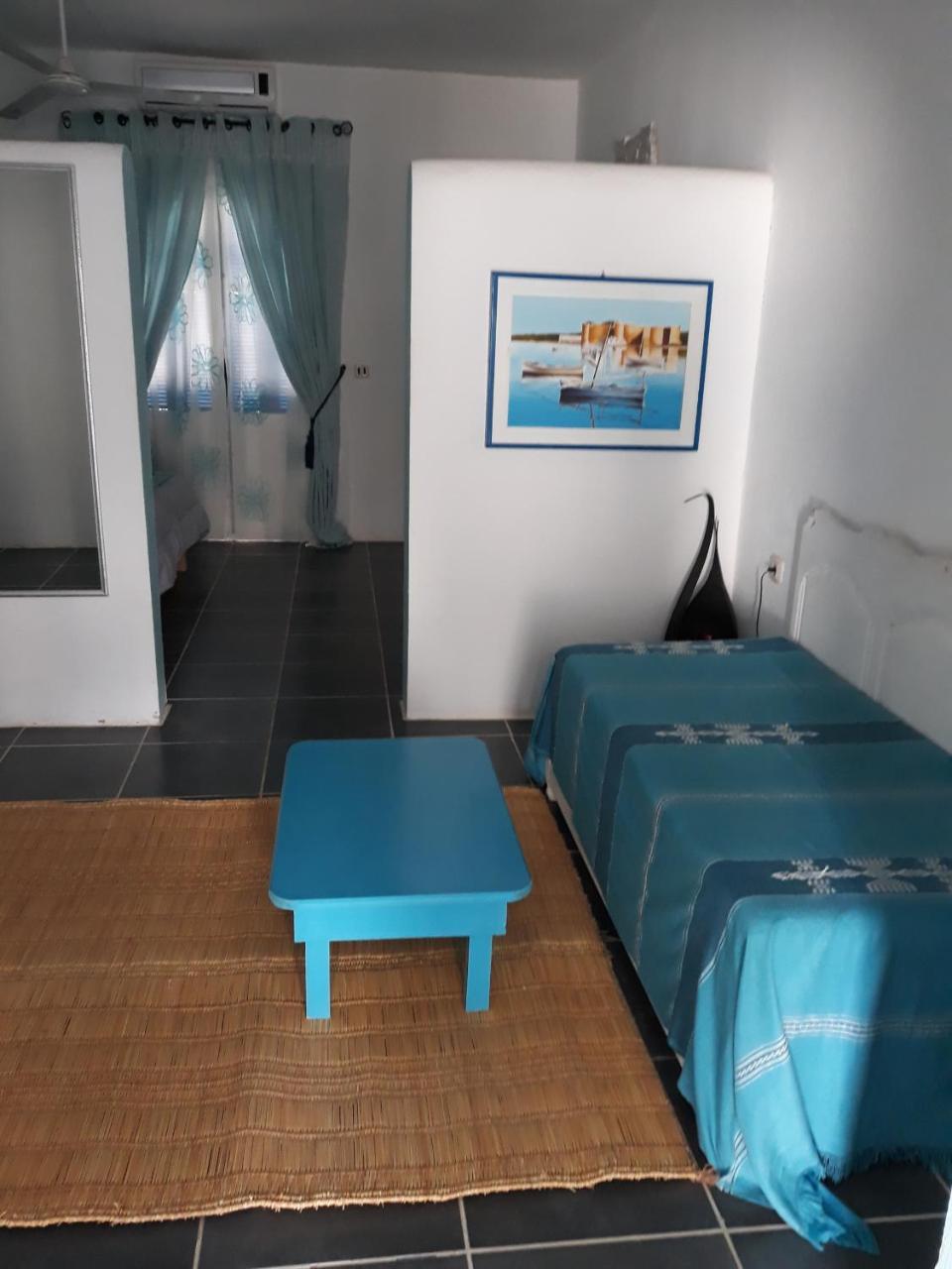 לינה וארוחת בוקר Mezrane Dar Chick Yahia Ile De Djerba מראה חיצוני תמונה